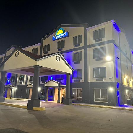 Days Inn By Wyndham Baton Rouge I-10 Prairieville Exterior photo