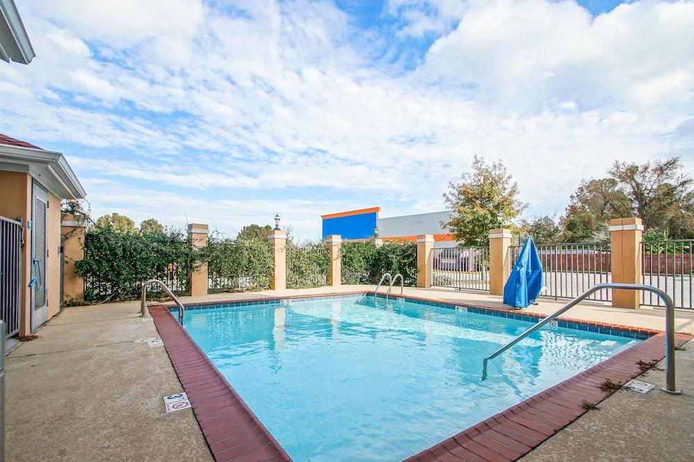 Days Inn By Wyndham Baton Rouge I-10 Prairieville Exterior photo